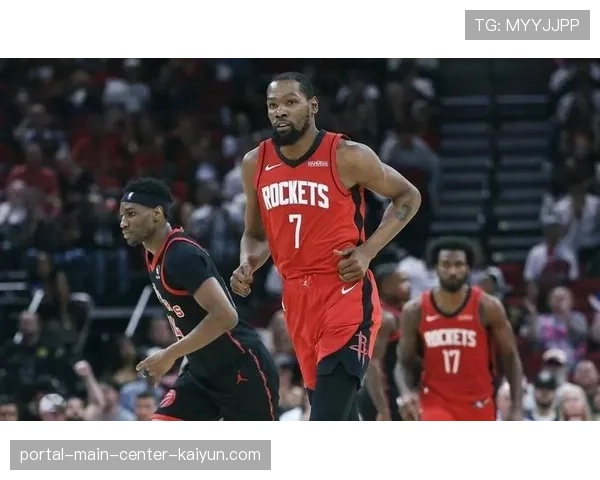 火箭三人得分20+ 篮板53-30完胜猛龙展现内线优势 火箭三人得分20+ 篮板53-30完胜猛龙展现内线优势